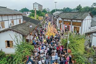 没能延续昨日状态！林书豪背靠背19分6板7助 无奈吞下赛季第二败